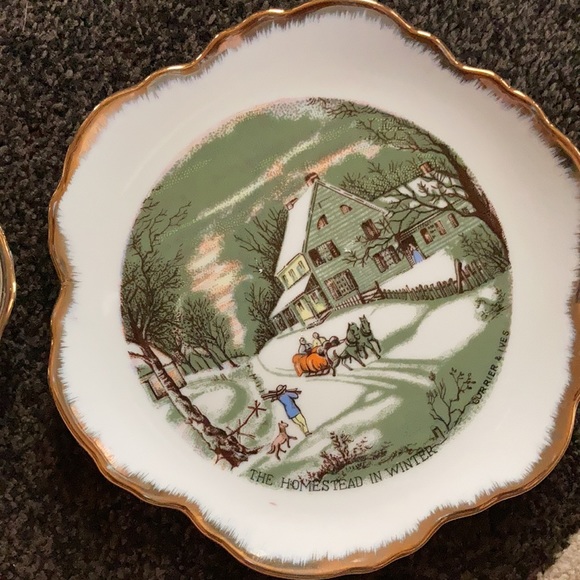 Currier & Ives Antique gold rimmed plates - Picture 3 of 5